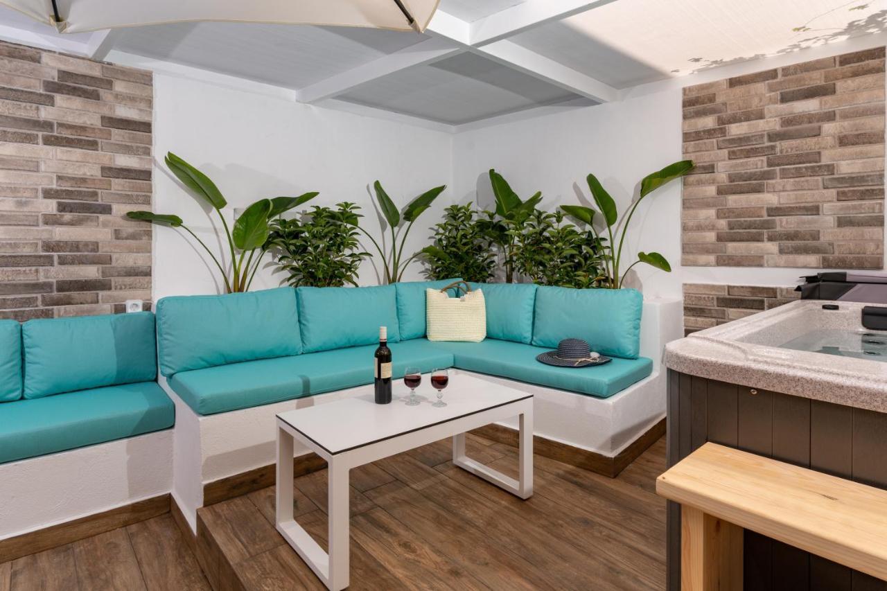 City And Sand Suites Agios Andonios  Esterno foto